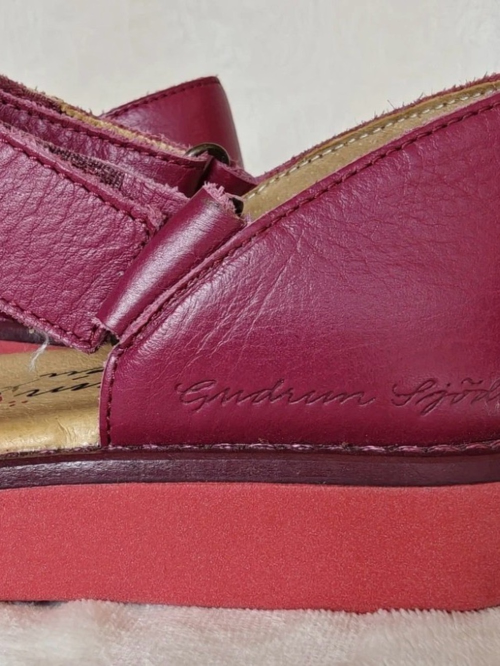 Gudrun Sjöden Sweet Berry Leather Sandals with Coral Pink Soles - Picture 3 of 9